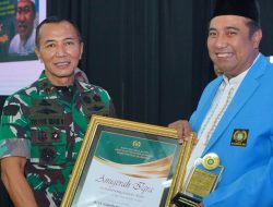 Chaidir Syam, Terima Literasi Mosque Award Sebagai Tokoh Muwahid Utama Literasi Masjid
