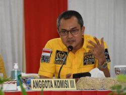 Gaji ke-13 Belum Cair di Bone, Anggota DPR RI dari Komisi III Bilang Begini 