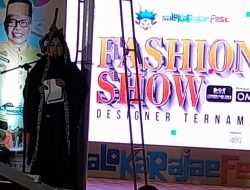 Baju Rancangan Erna Rasyid Taufan Diperagakan di Fashion Show Festival Salo’ Karajae