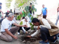 Peringati Hari Lingkungan Hidup, DLH Bantaeng Tanam 1000 Pohon