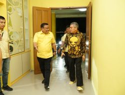 Taufan Pawe dan Fashar Padjalangi Saling Dukung di Dapil II