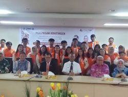 Rektor UNM Lepas UKM Pinisi Choir Ikuti Kompetisi Festival Orientale Concentus di Singapura