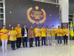 Dua Kader Golkar Lutra Dapat Penghargaan