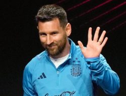 Pilih Liburan Ketimbang ke Indonesia, Instagram Messi Diserbu Netizen