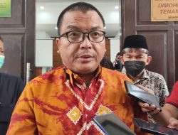 Denny Indrayana Dapat Informasi Penting Dari Istana Alasan Jokowi Cawe-Cawe di Pilpres