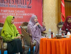 Ketua Umum Pimcab IMM Parepare Sebut Erna Rasyid Taufan Sosok Panutan