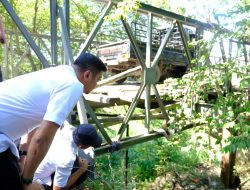 Tinjau Kondisi Jembatan Jenelata, Adnan: Pemkab Gowa Segera Ambil Alih dan Bangun