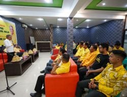 Taufan Pawe Beri Pembekalan Pemenangan Pemilu 2024 Untuk Bacaleg Golkar Wajo