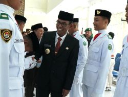 Setiawan Aswad Beri Bonus Liburan Paskibra Takalar ke Surabaya