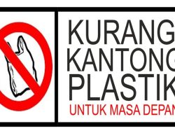 DLH Makassar Bakal Pantau Larangan Penggunaan Kantong Plastik di Retail-retail