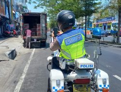 Ops Zebra 2023, Satlantas Polres Pelabuhan Makassar Berlakukan Tilang Elektronik Mobile Handheld Handphone