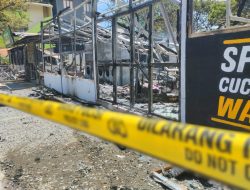 Kebakaran di Makassar Hanguskan Warkop dan Laundry