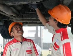 Servis di Bengkel Resmi Kalla Toyota Bisa Dapat Emas
