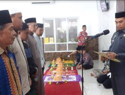 Angkat Lima Imam Masjid, Camat Suppa: Jangan Terlibat dalam Politik