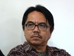 Ade Armando Beber Rahasia Cara Cepat Anggota DPR Jadi Miliuner
