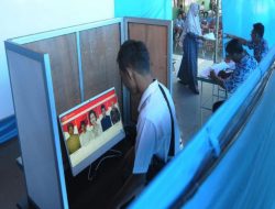 Warga Desa Bonto Lojong di Bantaeng Antusias Ikuti Pilkades Menggunakan Kartu E-voting