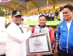 Bupati Bantaeng Ilham Azikin Terima Penghargaan di Porseni PGRI ke-VI Sulsel 