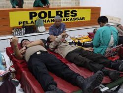 Sambut Hut Humas Polri ke-72, Polres Pelabuhan Makassar Gelar Baksos Donor Darah