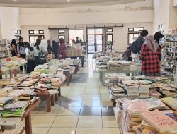 Perpustakaan Syekh Yusuf UINAM Gandeng Gramedia Makassar Gelar Bazaar Buku Murah