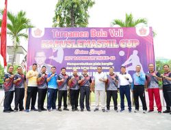 Tim Voli Kemenkumham Sulsel Ikut Meriahkan Turnamen Bola Voli Kapuslemasmil Cup