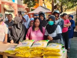 Pemkot Parepare Kendalikan Lonjakan Harga Bahan Pokok dengan Menggelar Pasar Murah