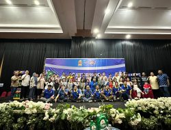 Bagi-bagi Hadiah Warnai Gathering Oli Top 1 di Makassar