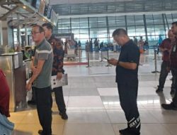 Kanim Makassar Deportasi 2 WNA Langgar Aturan Imigrasi, Liberti Sitinjak Beri Apresiasi