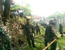 Cegah Banjir Koramil Makale Gandeng Pemkab Bersihkan Sungai