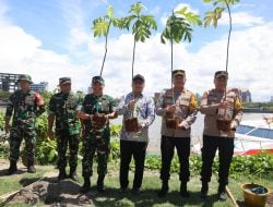 Peringati Hari Juang TNI AD, Danny Pomanto  Lakukan Penanaman Pohon di Kawasan CPI