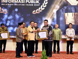 Makassar Raih Penghargaan Keterbukaan Informasi Publik 2023