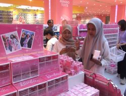 Miniso Hadir di TSM Makassar dengan Tema Pink dan Eksklusif, Sediakan Koleksi Khusus Bagi Pelanggan