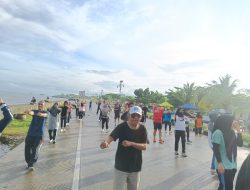 Sekretariat DPRD Sulbar Ikut Ramaikan Car Free Day di Jalan Arteri Mamuju