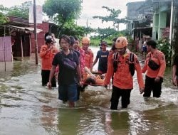 Tiap Tahun Korban Banjir Mengungsi ke Masjid