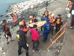 Tiga Hari Pencarian, Nelayan di Makassar Ditemukan Tim SAR Dalam Kondisi Meninggal Dunia