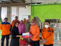BPBD Serahkan Bantuan Logistik Kepada Korban Banjir di Kecamatan Manggala