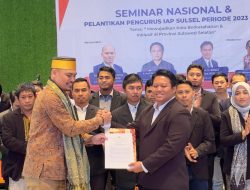 Dirangkaikan Seminar Nasional, IAP Sulsel Gelar Pengukuhan Pengurus Baru