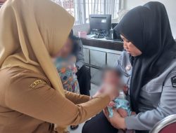 Bayi Warga Binaan Perempuan Rutan Pinrang Jalani Vaksinasi