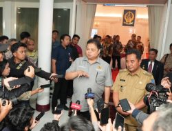 Menko Perekonomian Airlangga Dukung Upaya Pj Gubernur Sulsel Ajukan Tambahan KUR ke Pemerintah Pusat