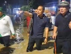 Langganan Banjir, Warga Surabaya Barat Mengeluh Kepada Eri Cahyadi