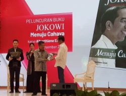 Terus Menginspirasi Dunia, Buku Biografi Jokowi Berbahasa Spanyol Dirilis di Barcelona