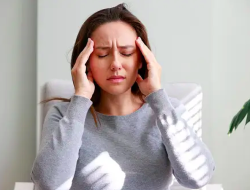 Sakit Kepala saat Puasa?  Yuk Simak 8 Tips Mencegah Sakit Kepala
