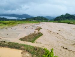 BPBD Sulbar Siap Kirimkan Bantuan Logistik untuk Banjir di Kecamatan Nosu Mamasa
