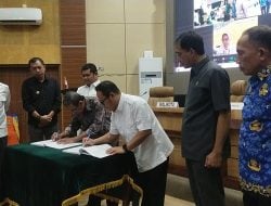 Akhirnya, Penandatanganan Kontrak Rehab dan Renovasi Stadion Gelora BJ Habibie Dilakukan