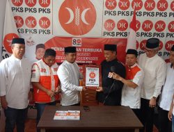 Serius Tatap Pilkada, TSM Kandidat Pertama Kembalikan Formulir Bacawalkot ke PKS