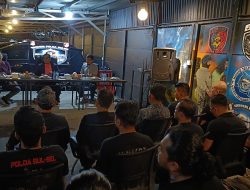 Kapolda Sambangi Posko Jatanras Makassar dan Posko Resmob Polda Sulsel Malam-malam, Ini yang Disampaikan!