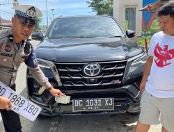 PJR Ditlantas Polda Sulbar Sita Plat Palsu Kendaraan Fortuner