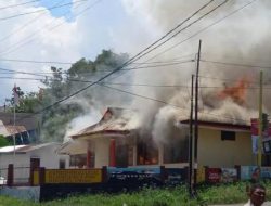 Gedung Serbaguna di Perumahan Narogong Bekasi Terbakar, Diduga Akibat Anak Kecil Main Petasan