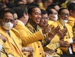 Merespon Isu Posisi Ketum Golkar, Jokowi: Saya Ketua Indonesia Saja