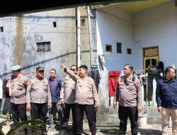 Program Kapolda Sulsel Peduli, Kapolres AKBP Yudi Frianto Cek Lima Lokasi Bedah Rumah