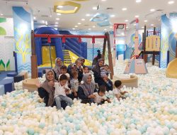 Rangsang Motorik Sosial dan Kognitif, Baby House Sekolah Alam Bosowa Ajak Siswa bermain di Playground